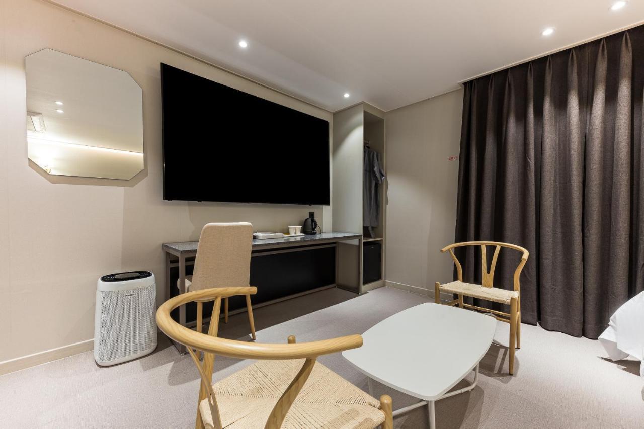 Hotel Lium Cshonan Kültér fotó
