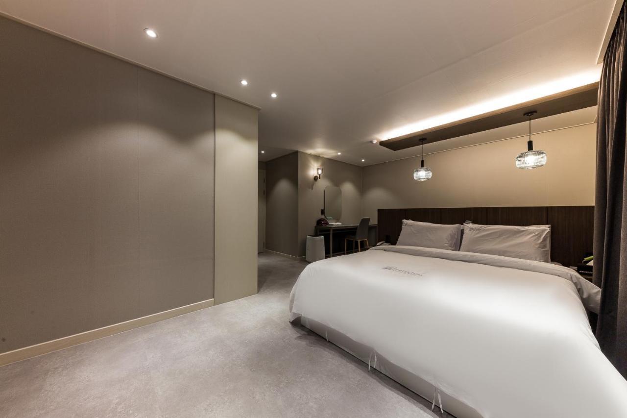 Hotel Lium Cshonan Kültér fotó