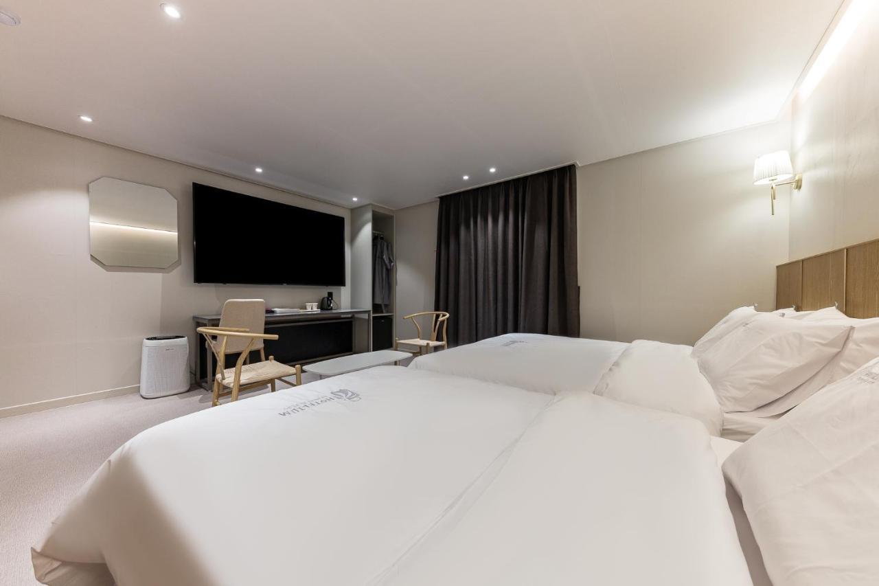 Hotel Lium Cshonan Kültér fotó