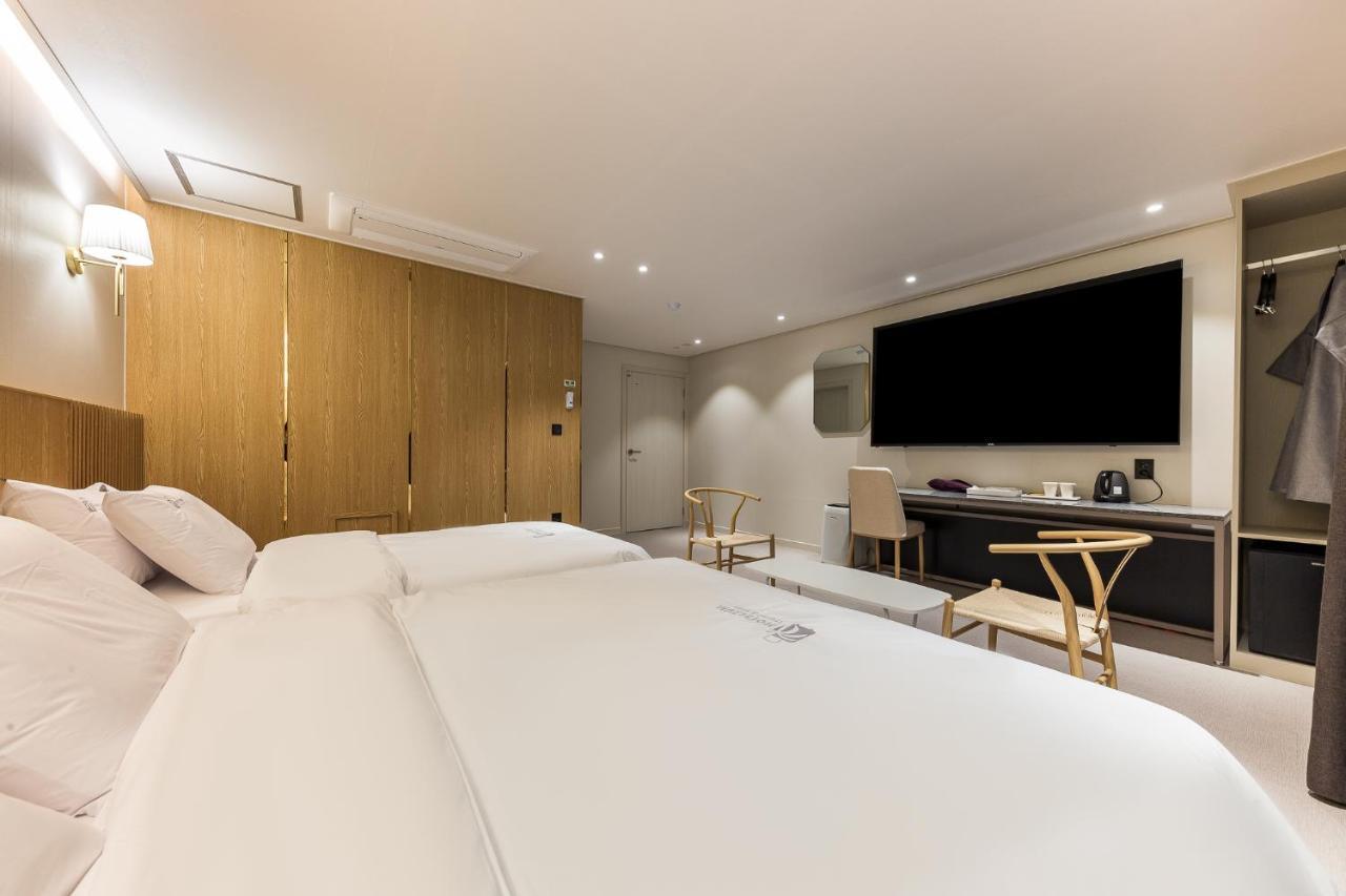 Hotel Lium Cshonan Kültér fotó