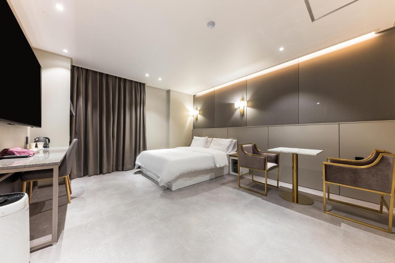 Hotel Lium Cshonan Kültér fotó