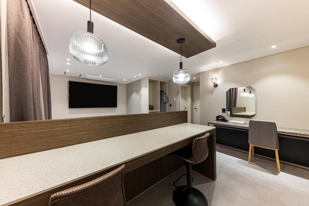 Hotel Lium Cshonan Kültér fotó