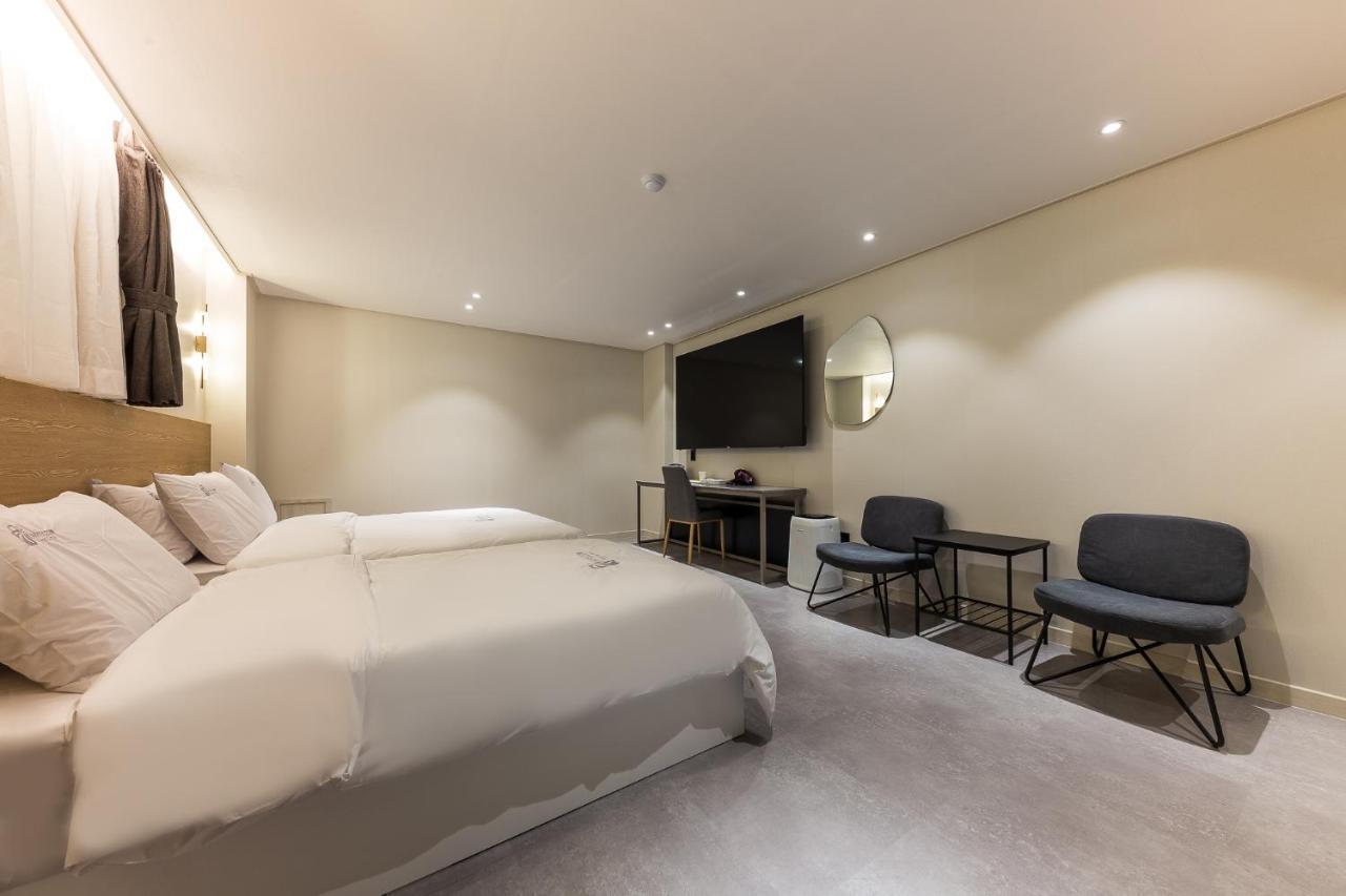Hotel Lium Cshonan Kültér fotó
