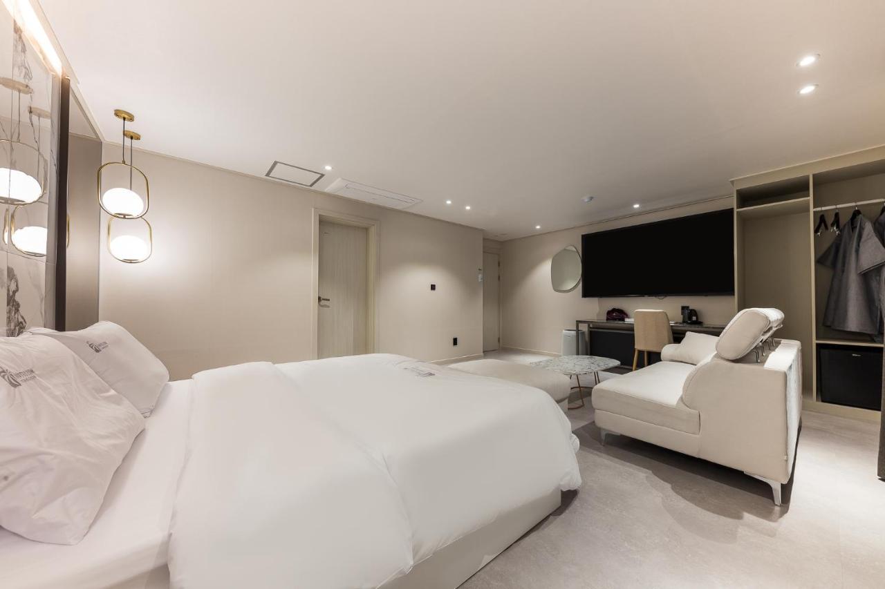 Hotel Lium Cshonan Kültér fotó